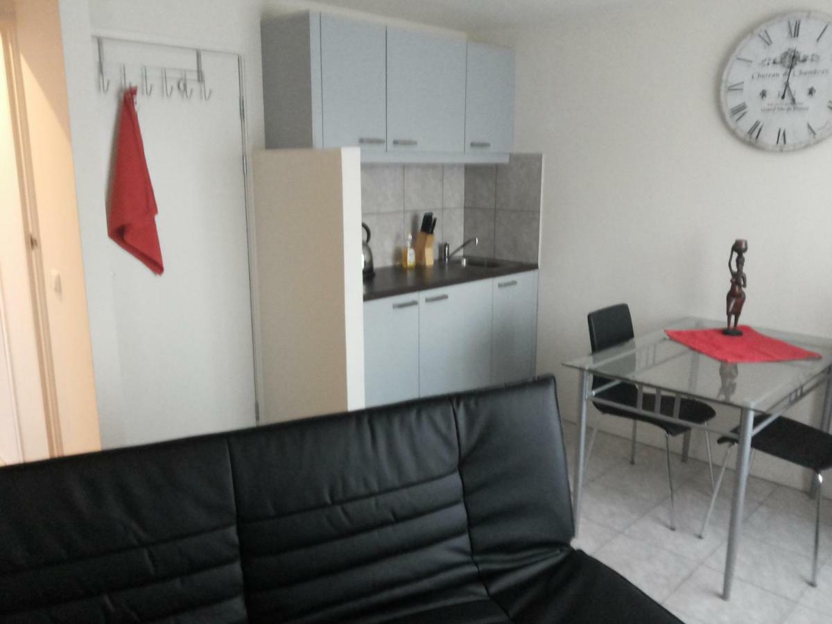 Apartment + Studios Insulinde Тилбург Екстериор снимка