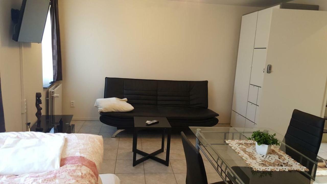 Apartment + Studios Insulinde Тилбург Екстериор снимка
