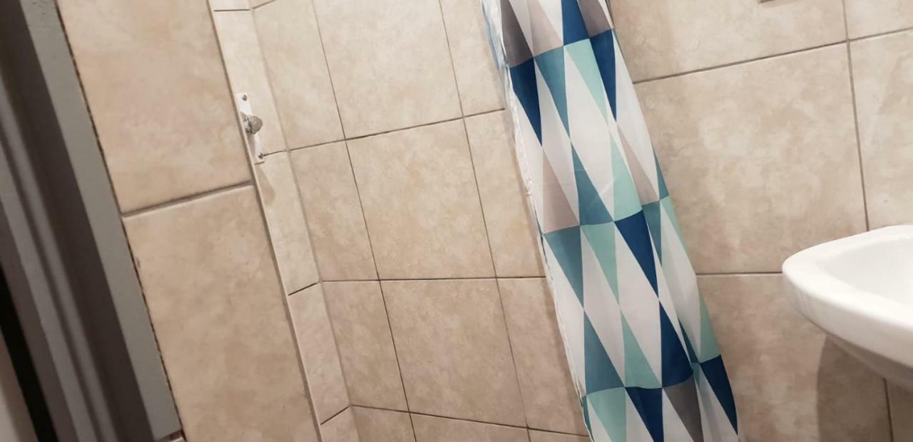 Apartment + Studios Insulinde Тилбург Екстериор снимка